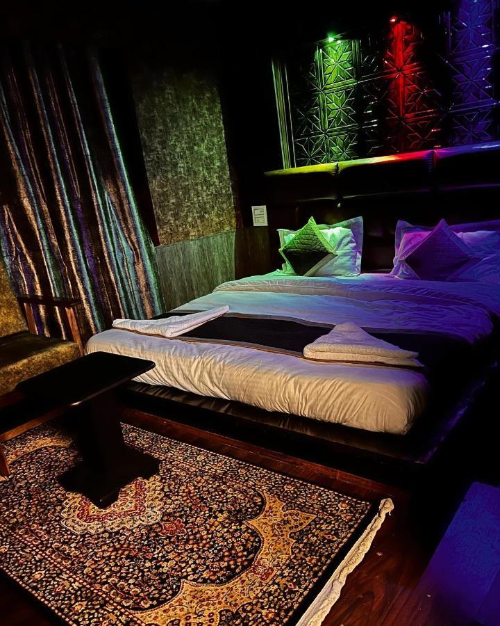 Lands End Resort Anantnag Ngoại thất bức ảnh