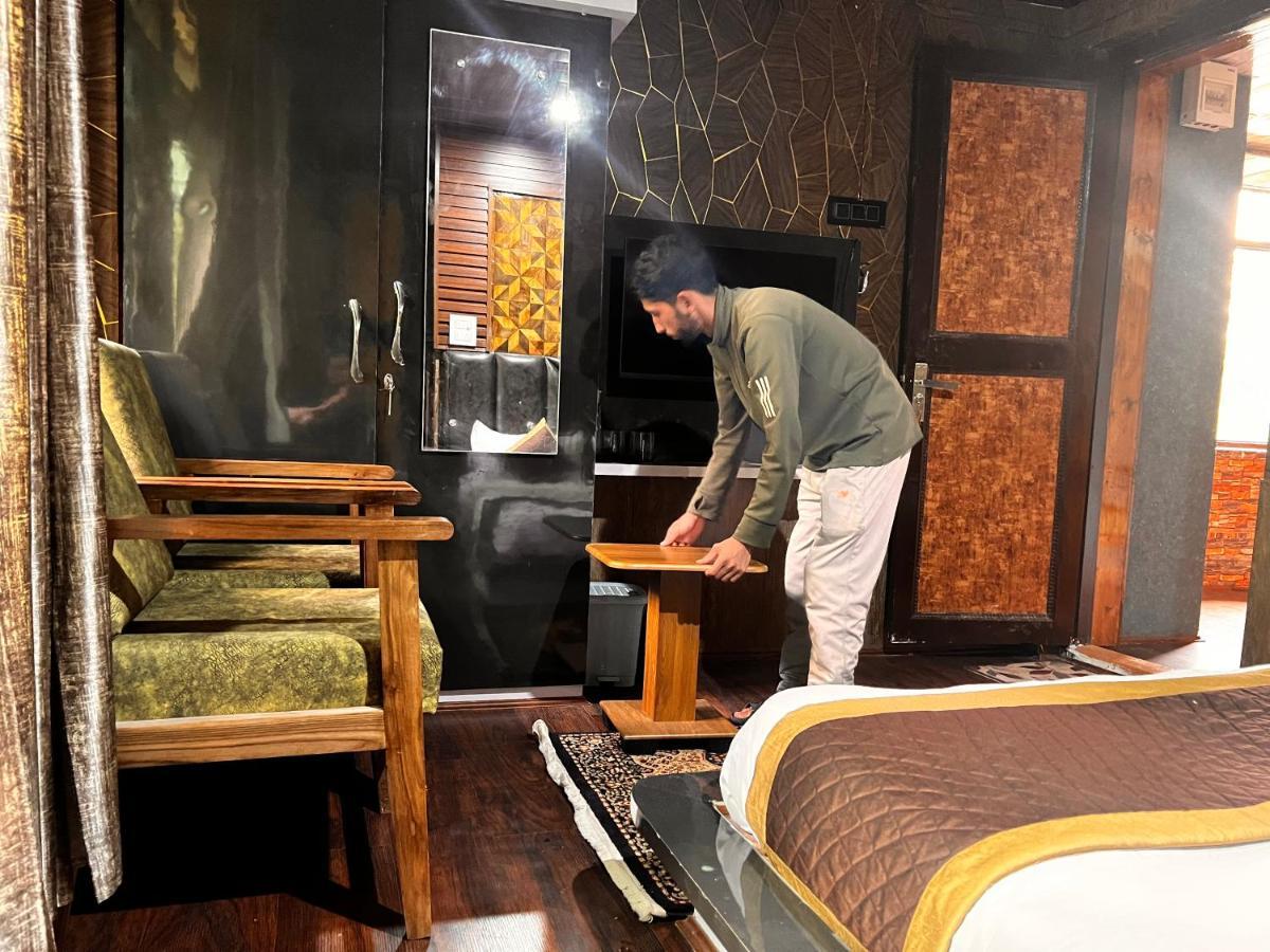 Lands End Resort Anantnag Ngoại thất bức ảnh