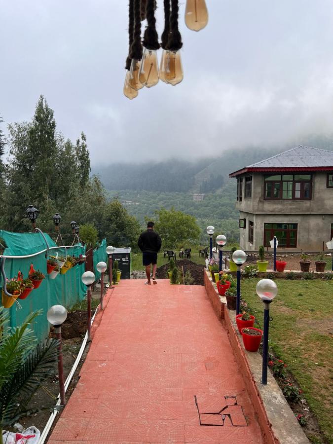 Lands End Resort Anantnag Ngoại thất bức ảnh